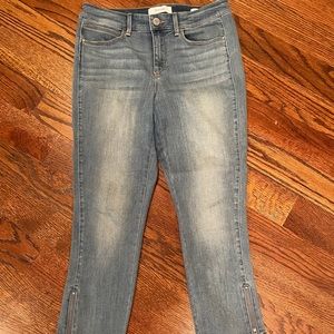 Skinny crop size 8 jeans Ankle zipper detail